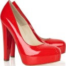 Растягиваем лаковую обувь, которая жмет