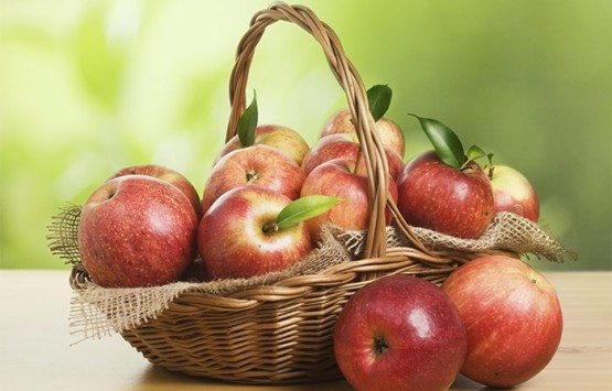 Яблоки с хреном хорошо сохранят селедку