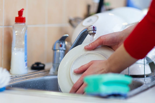 Средство для мытья посуды своими руками из золы, горчицы, мыла, соды и уксуса